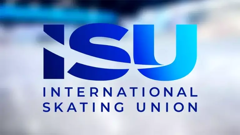 ISU допустил россиян к соревнованиям